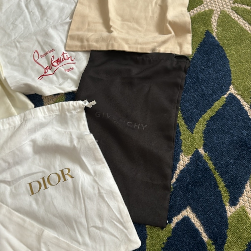 Authentic Designer Dustbags - Picture 5 of 7